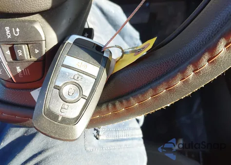 2021 Ford Bronco Sport Badlands z USA, uszkodzony, nr VIN 3FMCR9D90MRA61110